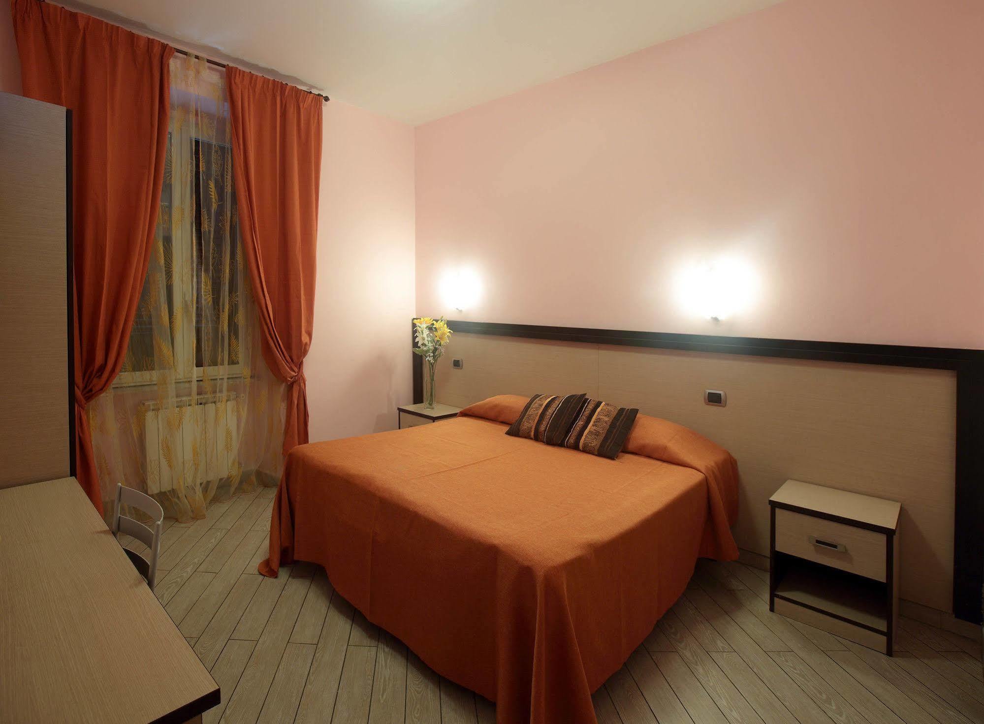 Rental In Rome 2000 Eksteriør billede